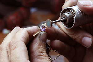 Laboratorio orafo - riparazione anelli